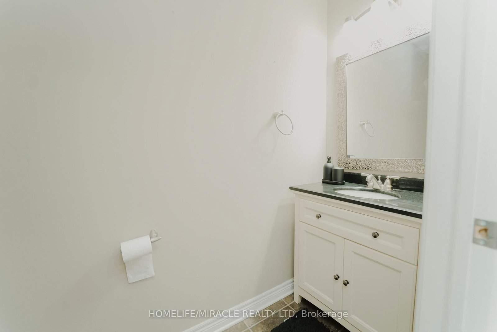 6978 Shannon Drive • Niagara Falls, ON photo 13