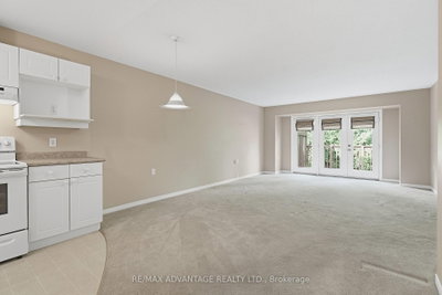 122 Sherwood Forest Square • #18 • London North, ON photo 9