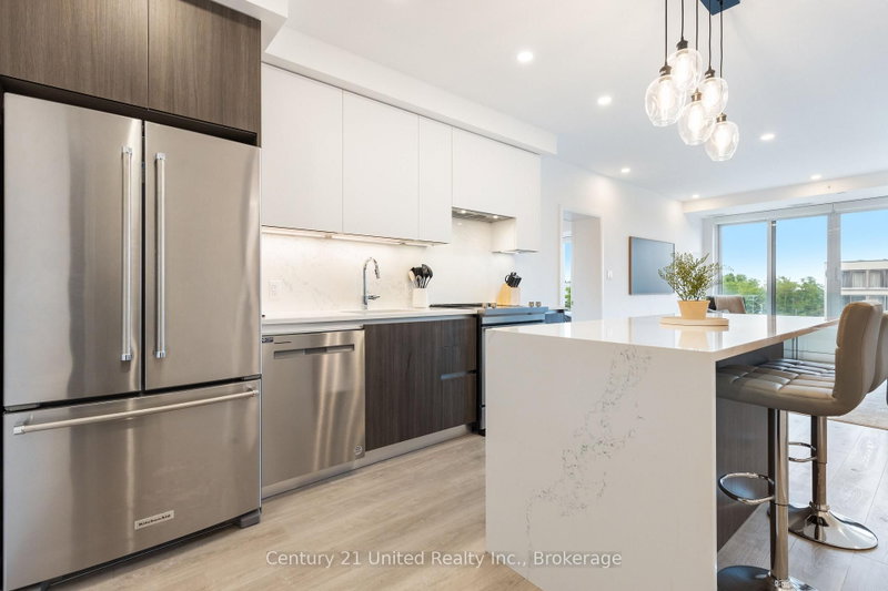 705 - 195 Hunter Street E