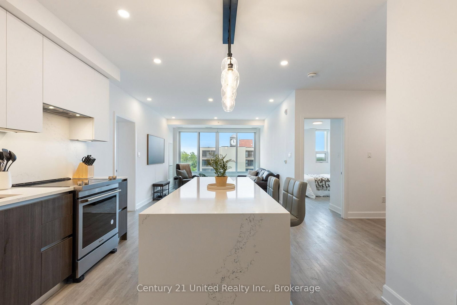 195 Hunter Street E • #705 • Peterborough, ON photo 4