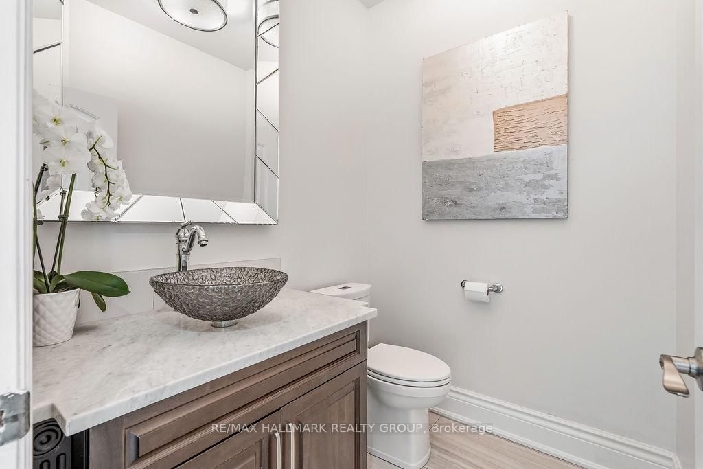 520 Leimerk Court • Ottawa, ON photo 15