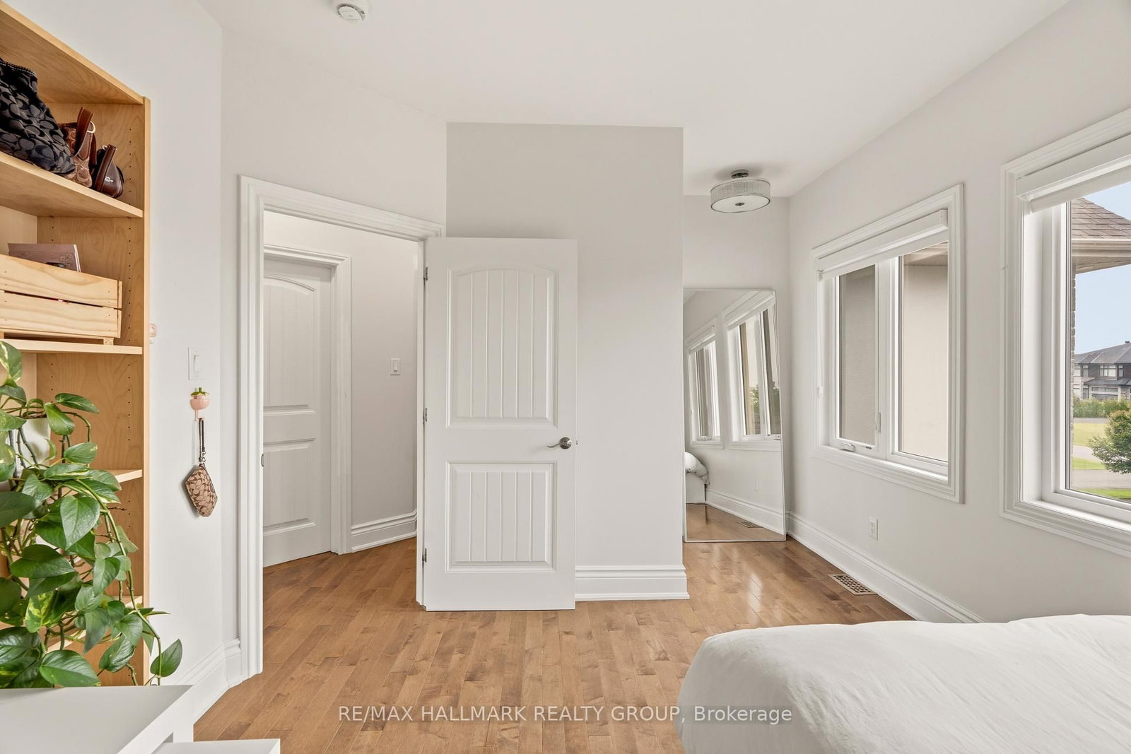 520 Leimerk Court • Ottawa, ON photo 26