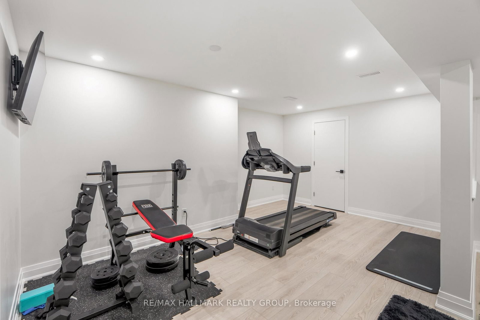 520 Leimerk Court • Ottawa, ON photo 30