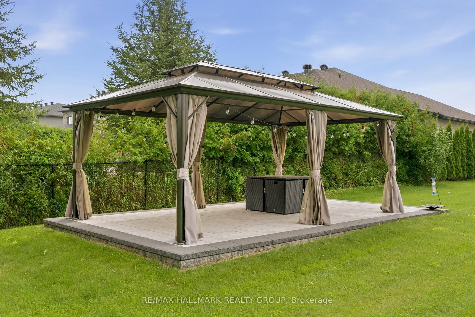 520 Leimerk Court • Ottawa, ON photo 40