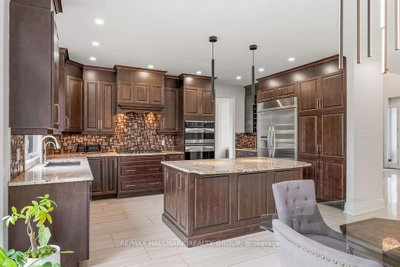 520 Leimerk Court • Ottawa, ON photo 9