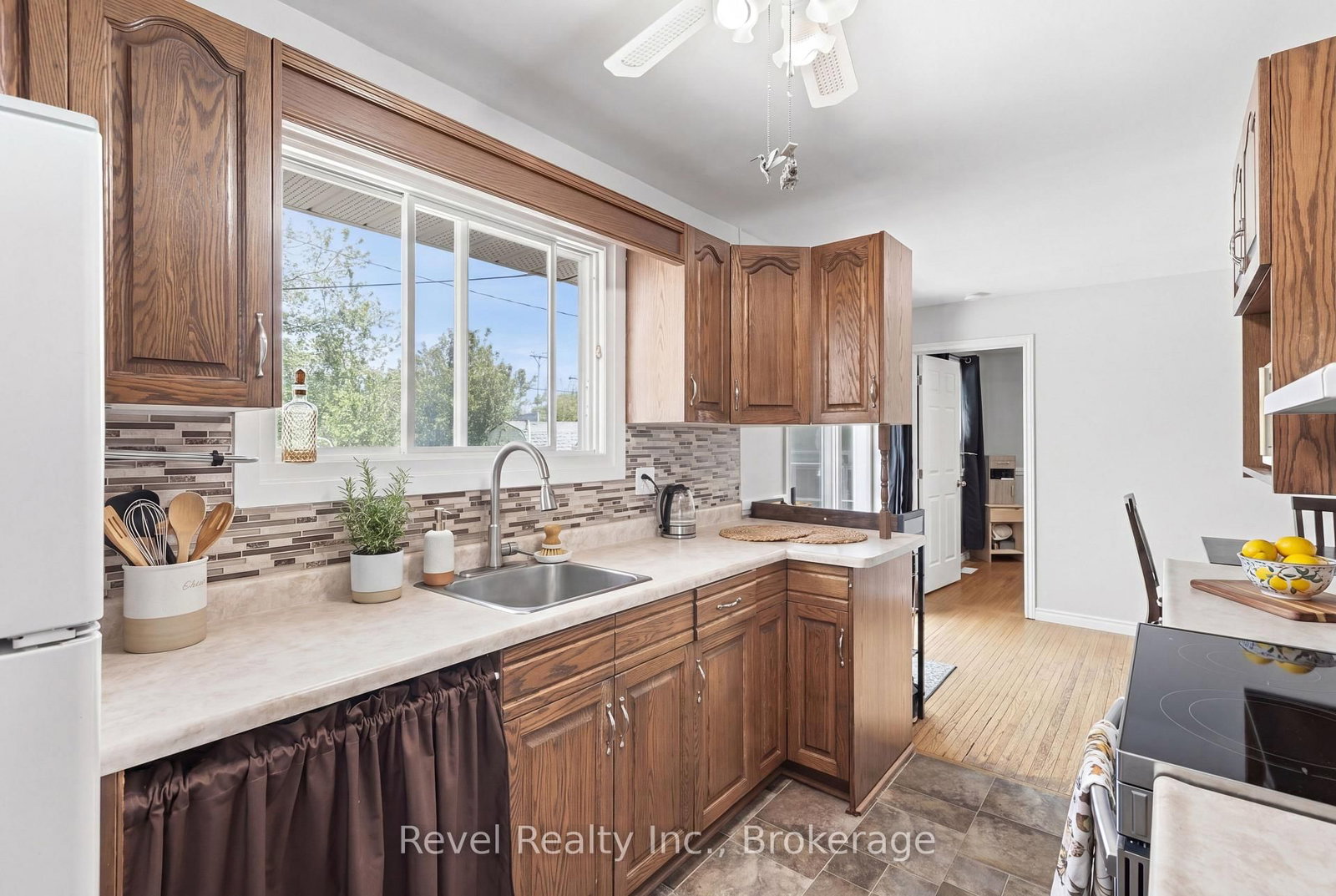 42 Kawartha Drive • Kawartha Lakes, ON photo 13