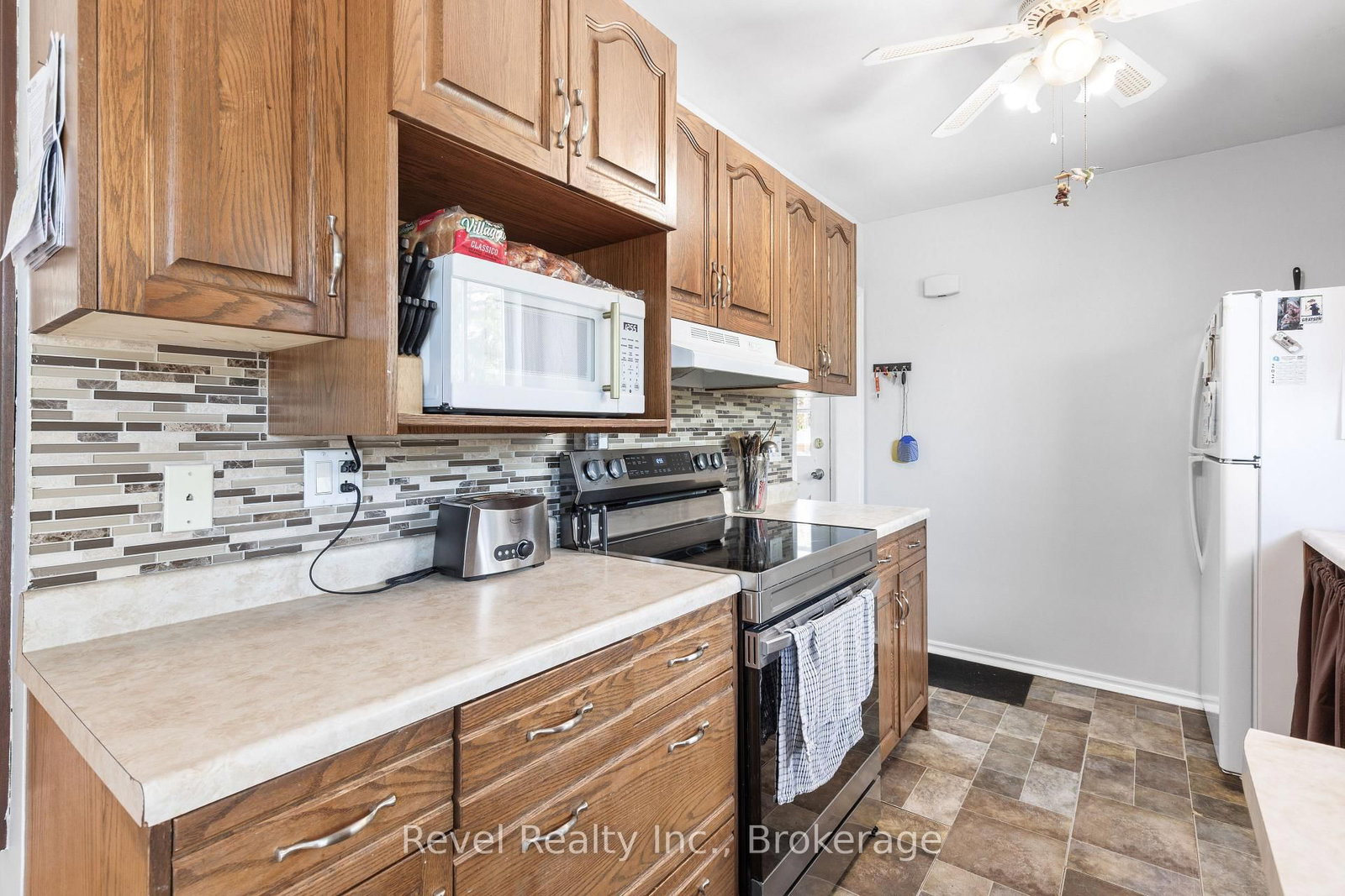 42 Kawartha Drive • Kawartha Lakes, ON photo 17