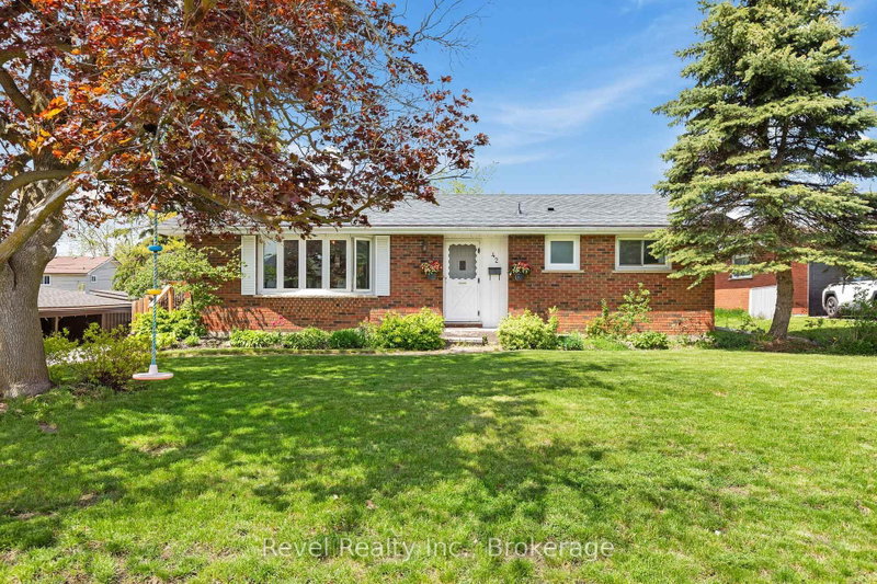 42 Kawartha Drive