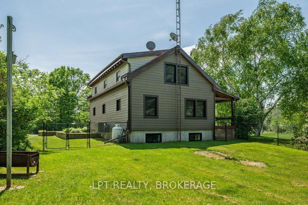 1922 Dover Road • Mcdonalds Corners, ON photo 47