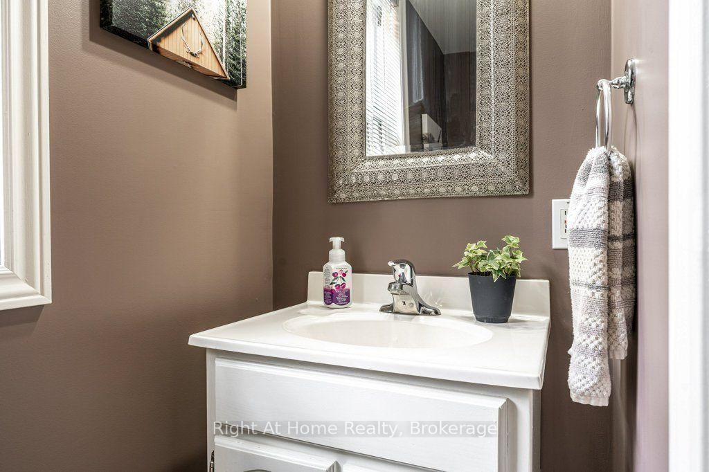 386 Albert Street • Stratford, ON photo 15