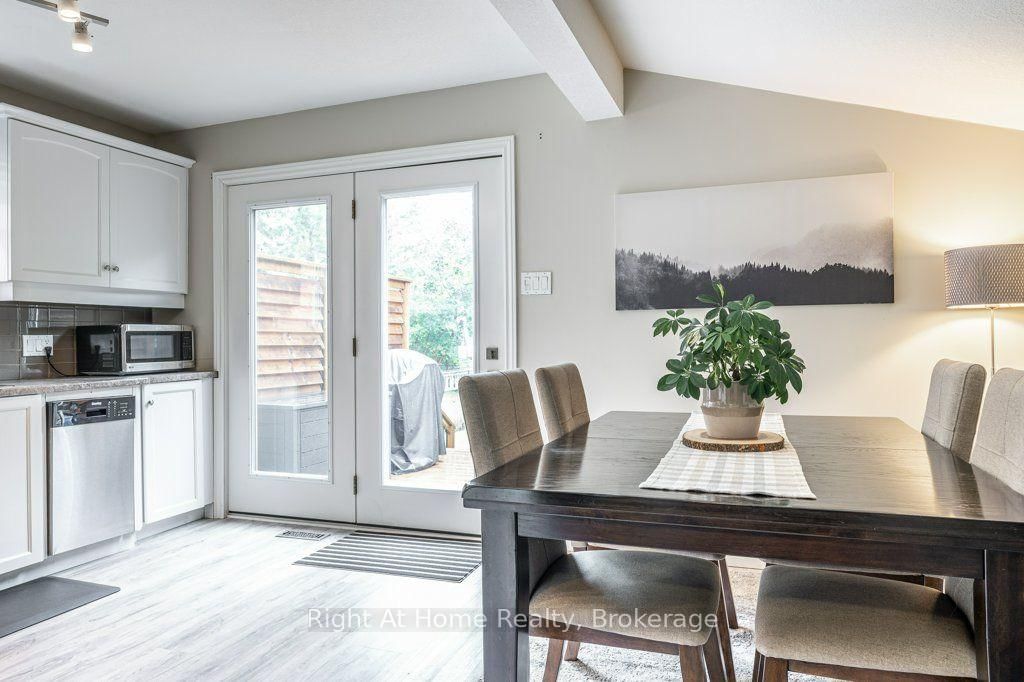 386 Albert Street • Stratford, ON photo 16