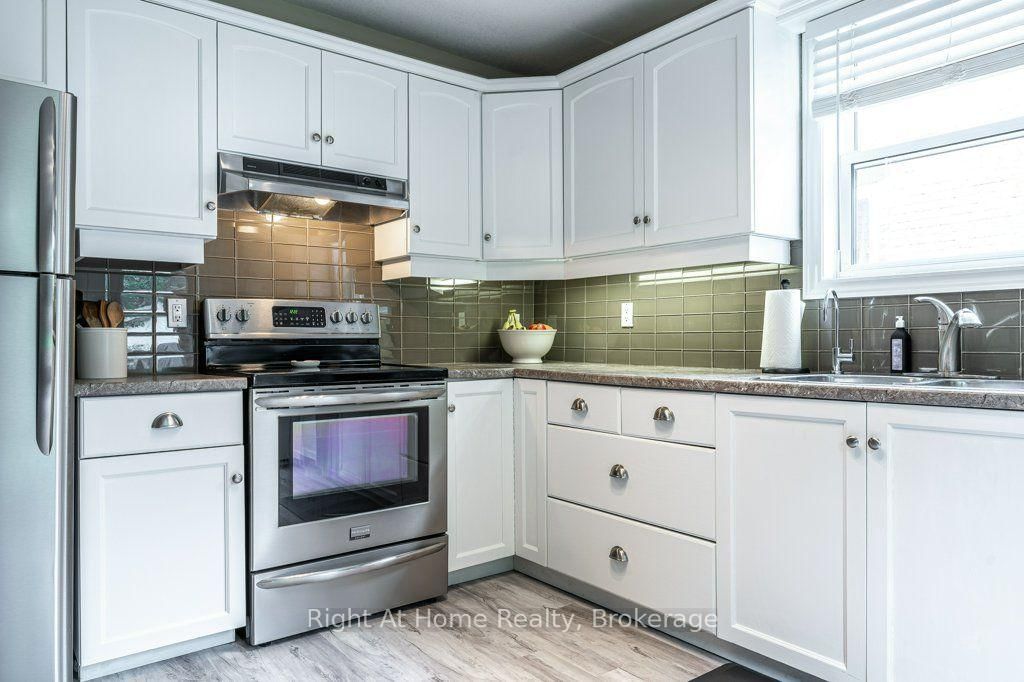 386 Albert Street • Stratford, ON photo 18