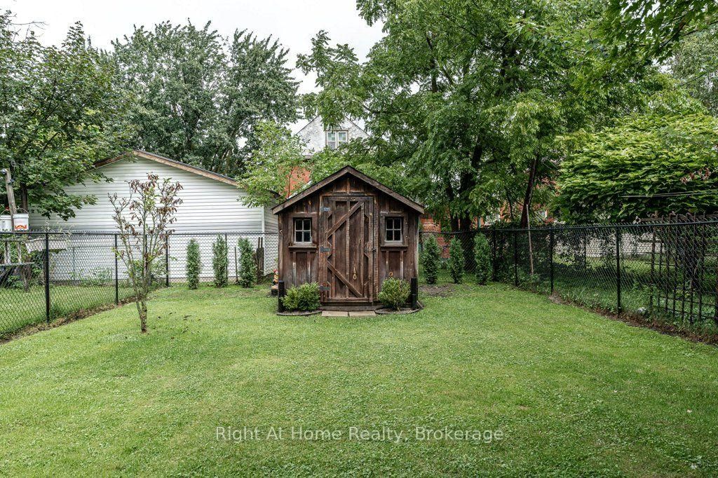 386 Albert Street • Stratford, ON photo 32