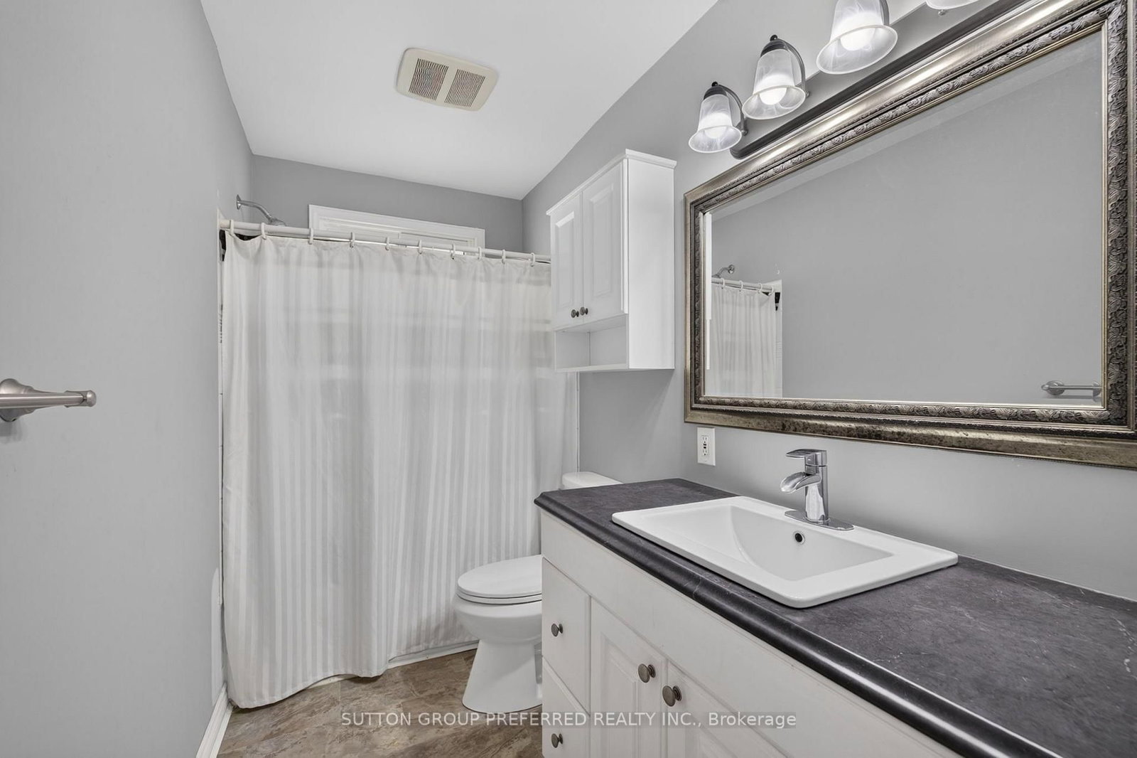 98 Queen Street • Thames Centre, ON photo 27