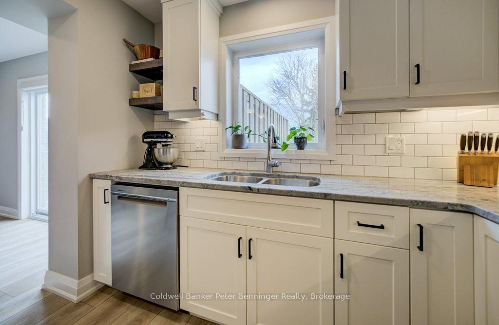 126 Second Street • Brockton, ON photo 13