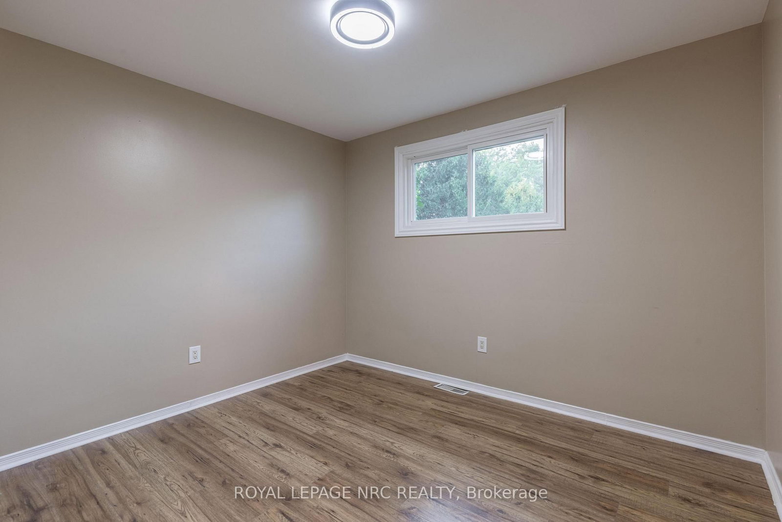 2432 Port Robinson Road • Thorold, ON photo 18