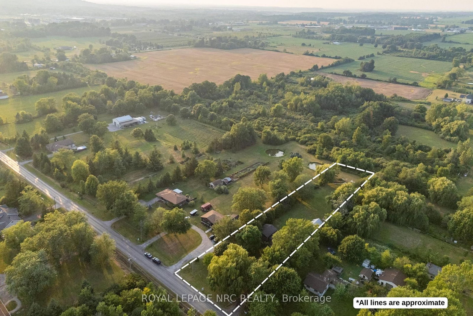 2432 Port Robinson Road • Thorold, ON photo 36