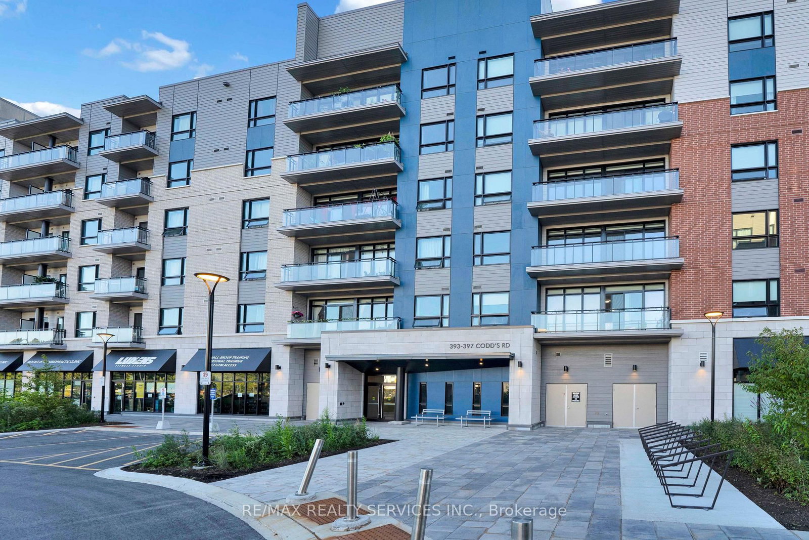 515-397 Codd's Rd, Ottawa, view 3