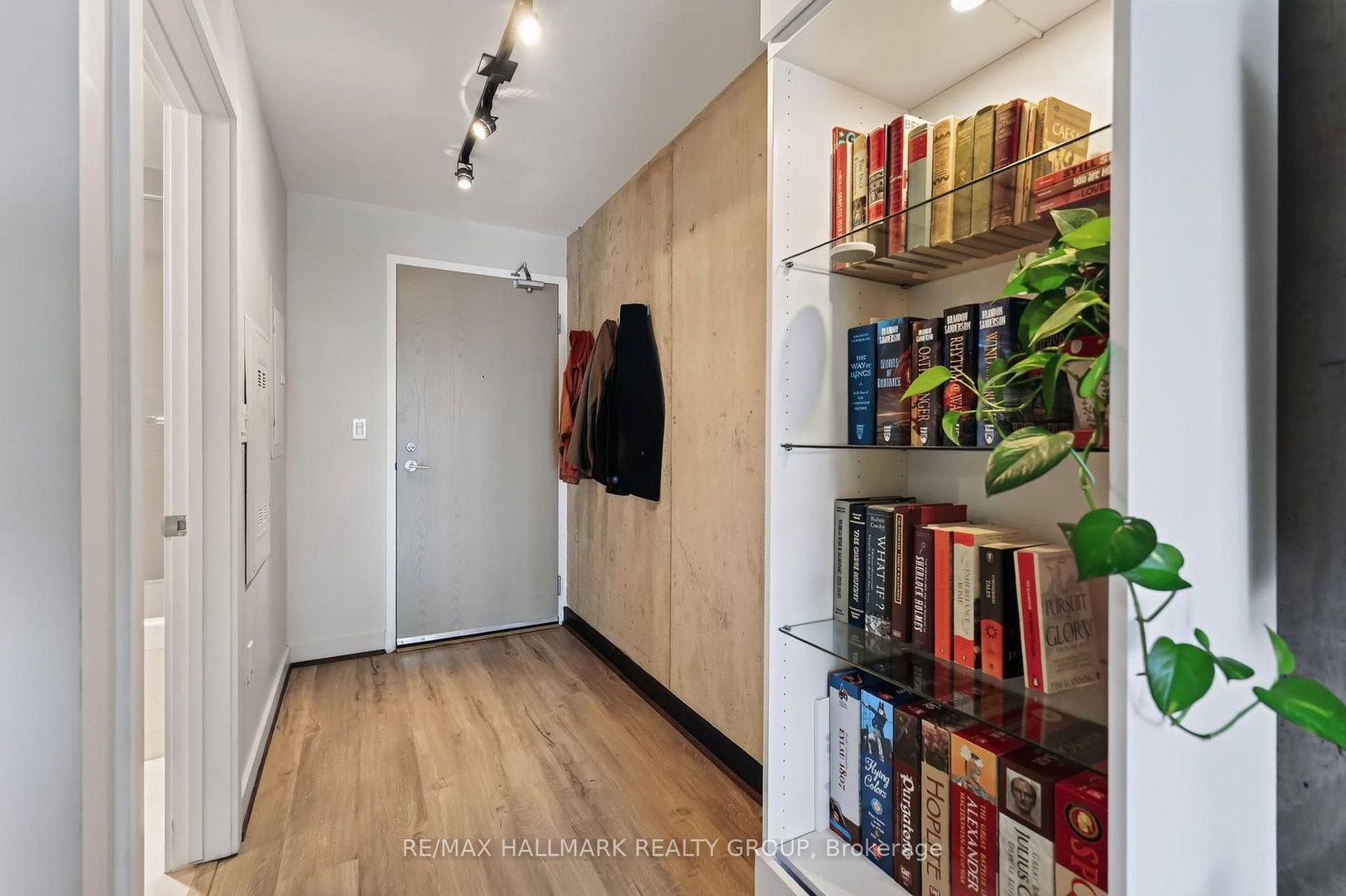 224 Lyon Street N • #1613 • Ottawa, ON photo 5