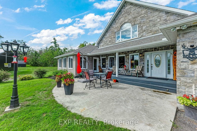 6608 Highway 28 photo 4