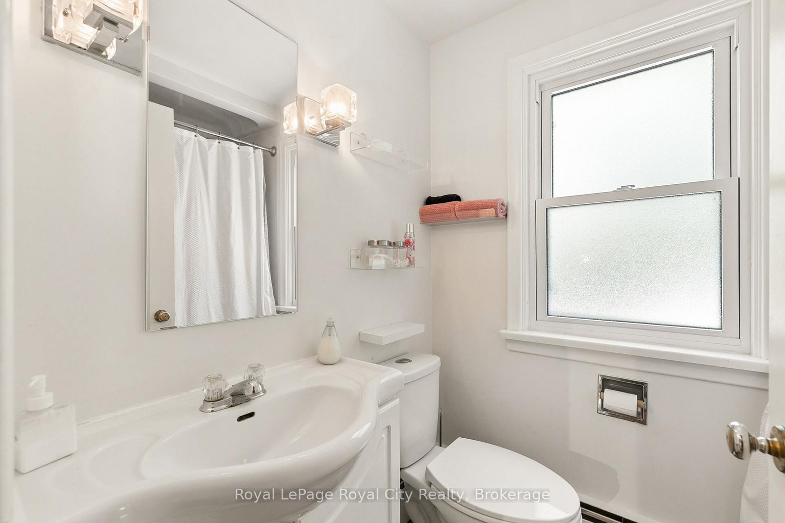120 Hill Street E • Centre Wellington, ON photo 23