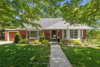120 Hill Street E • Centre Wellington, ON photo 4