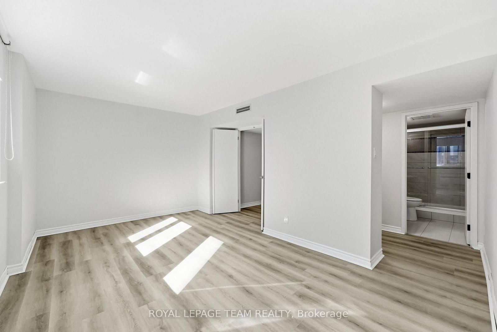18 Nepean Street • #903 • Ottawa, ON photo 21
