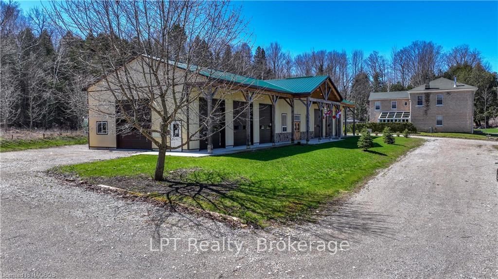 484 Carlisle Street • Saugeen Shores, ON photo 39