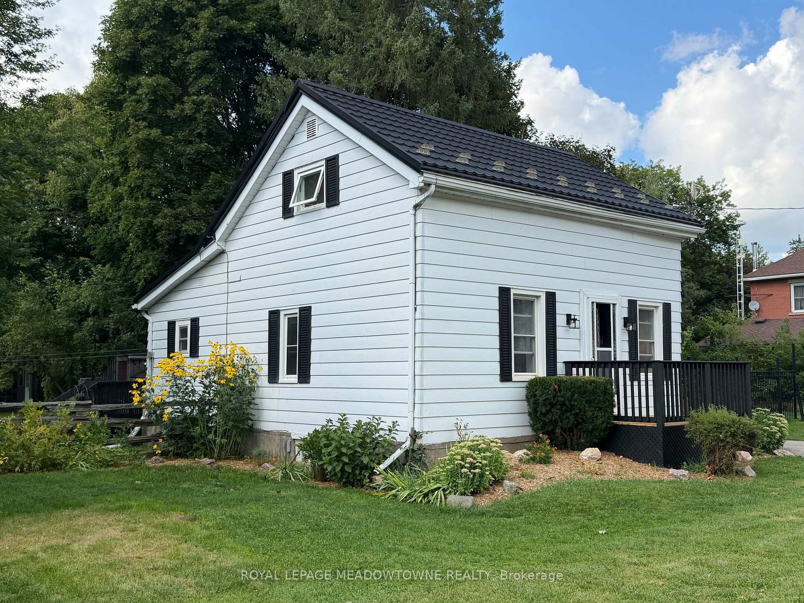 22025 Erin East Garafrax Townline • East Garafraxa, ON photo 36