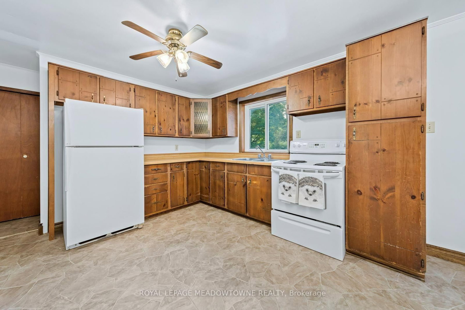 22025 Erin East Garafrax Townline • East Garafraxa, ON photo 8
