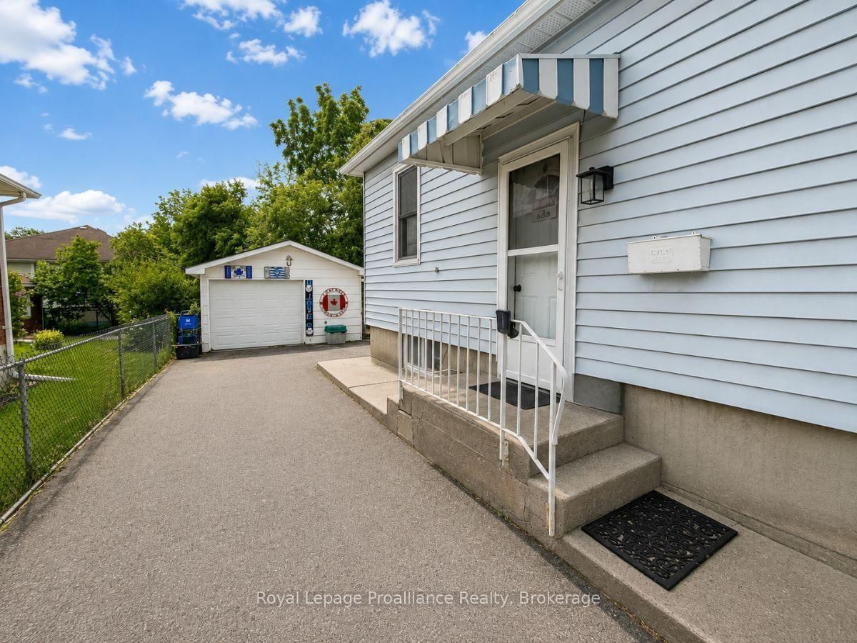 163 Shuter Street • Quinte West, ON photo 25