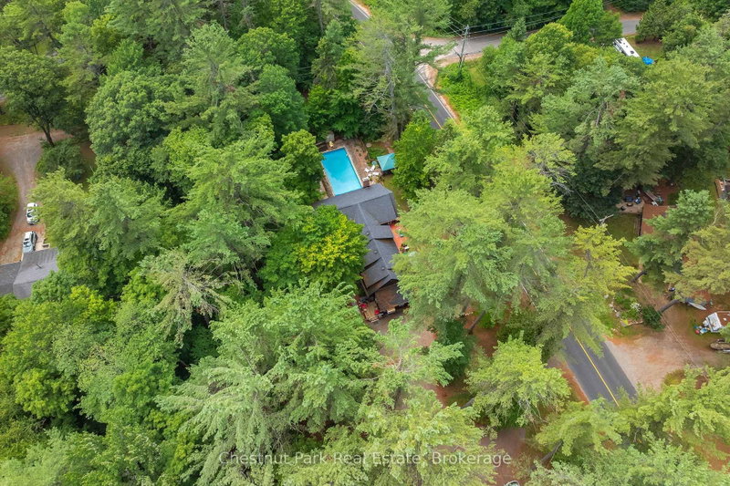 869 Muskoka Road 10, Huntsville, Ontario