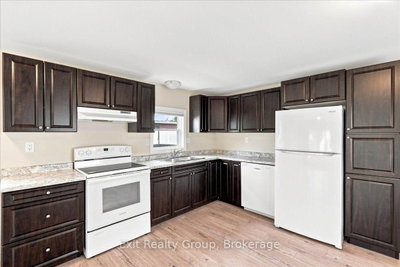 14 Nightingale Lane • Quinte West, ON photo 9