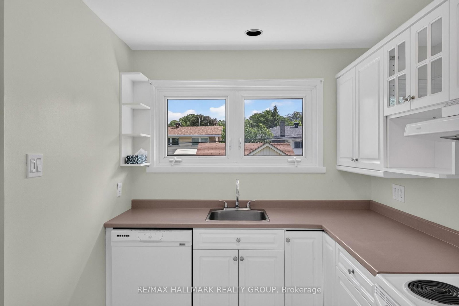 1143 Gateway Road • Ottawa, ON photo 13