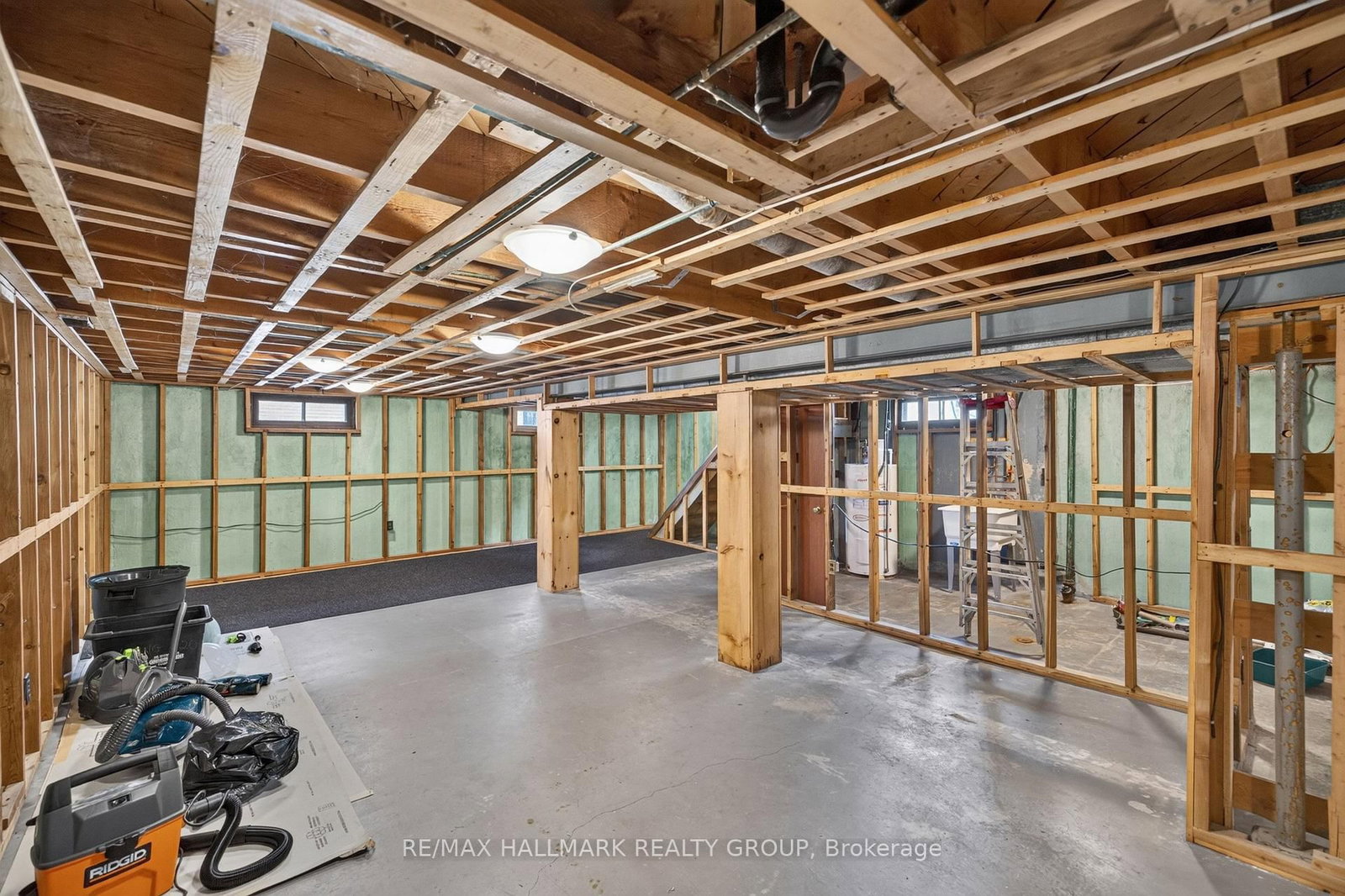 1143 Gateway Road • Ottawa, ON photo 25