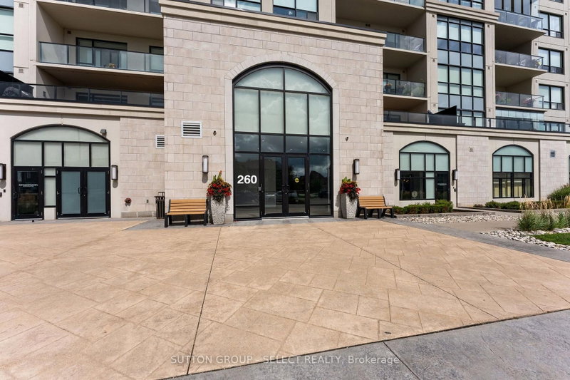 209 - 260 Villagewalk Boulevard
