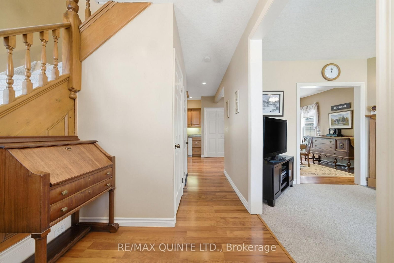 94 Dundas Street E • Belleville, ON photo 5