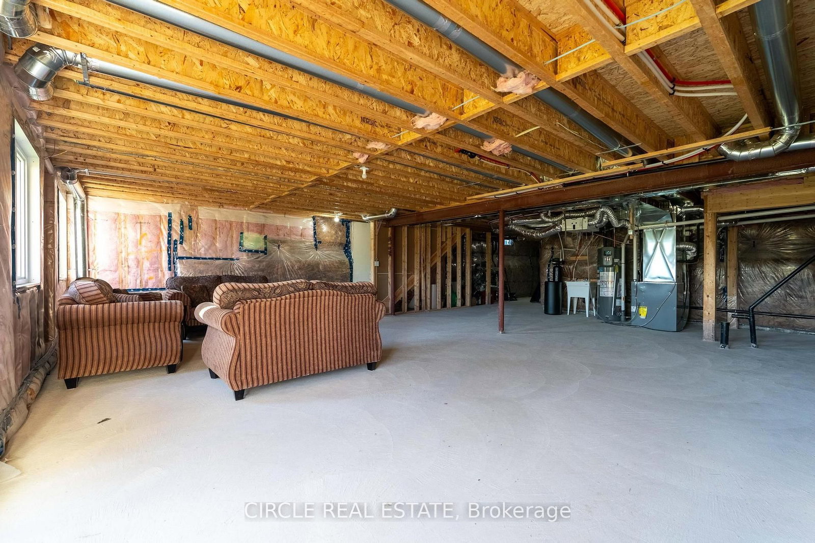 56 Langridge Way • Cambridge, ON photo 33