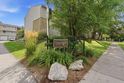 159 Sandringam Crescent • #8 • London South, ON photo 3
