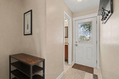2300 Ogilvie Road • #32 • Ottawa, ON photo 2