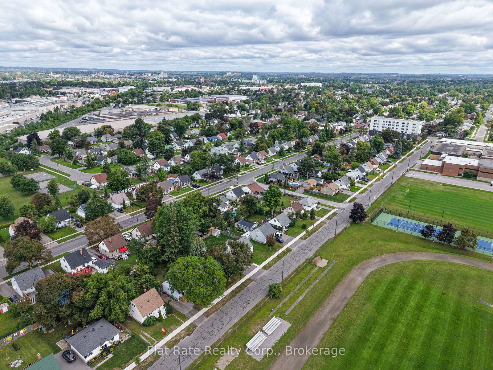 718 GILLESPIE Avenue • Peterborough, ON photo 13