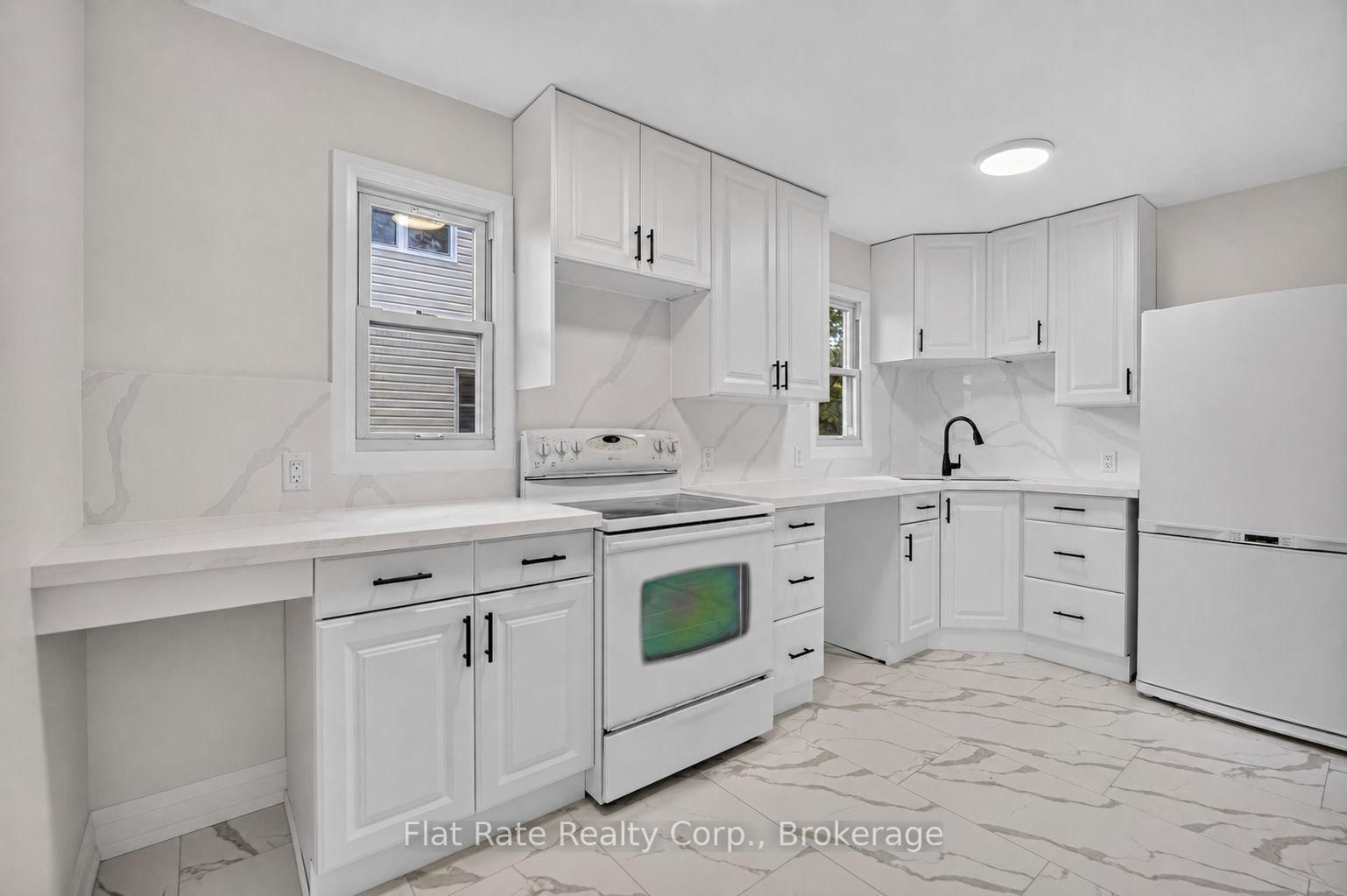 718 GILLESPIE Avenue • Peterborough, ON photo 4