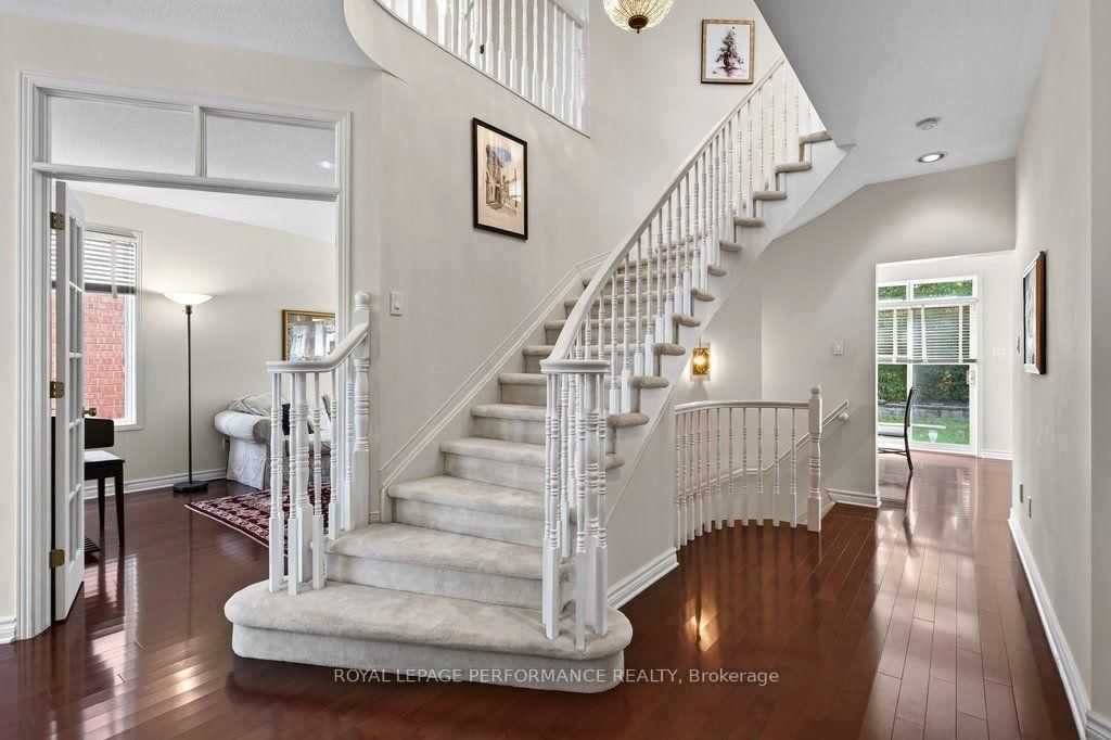 3251 Carriage Hill Place • Ottawa, ON photo 6