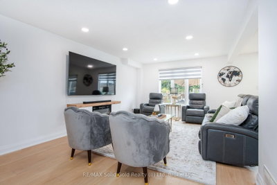 249 Theodore Schuler Boulevard • Wilmot, ON photo 8