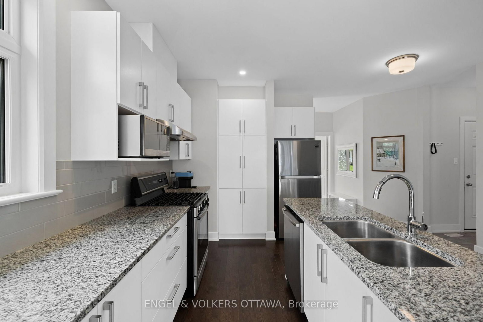 538 Silverbell Crescent • Ottawa, ON photo 5