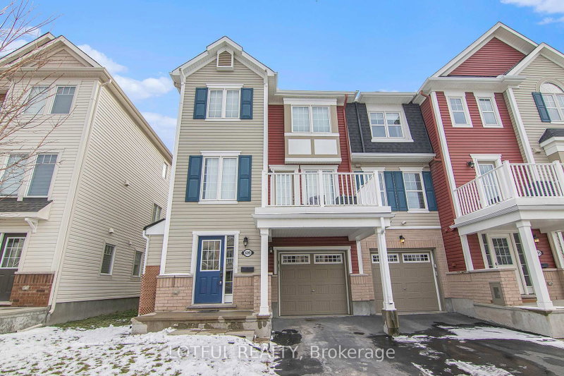 609 Foxlight Circle