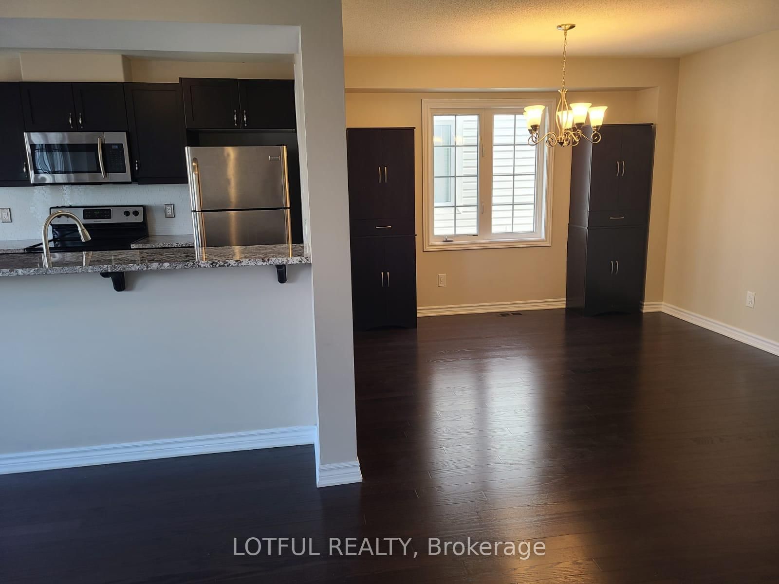 609 Foxlight Circ, Ottawa, view 11