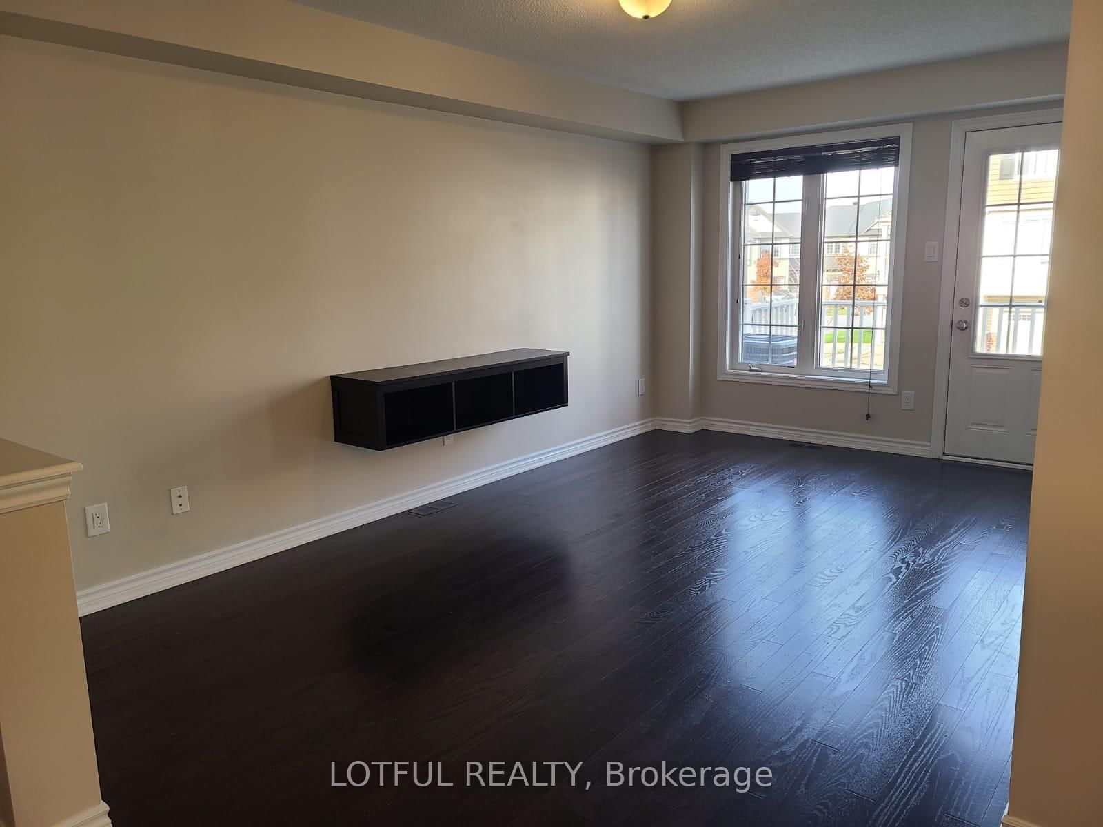 609 Foxlight Circ, Ottawa, view 12