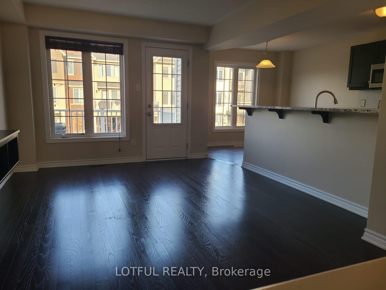 609 Foxlight Circ, Ottawa, view 13