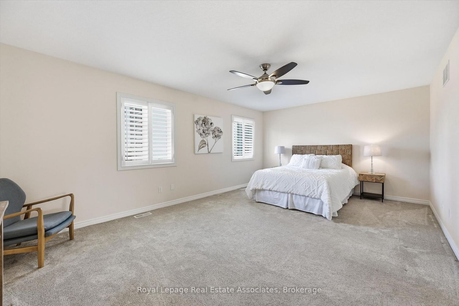 1 Southshore Crescent • Hamilton, ON photo 17